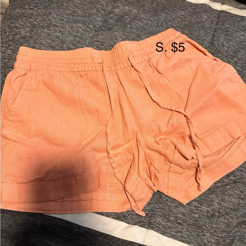 Linen shorts